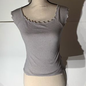 Black and white stripped crop top